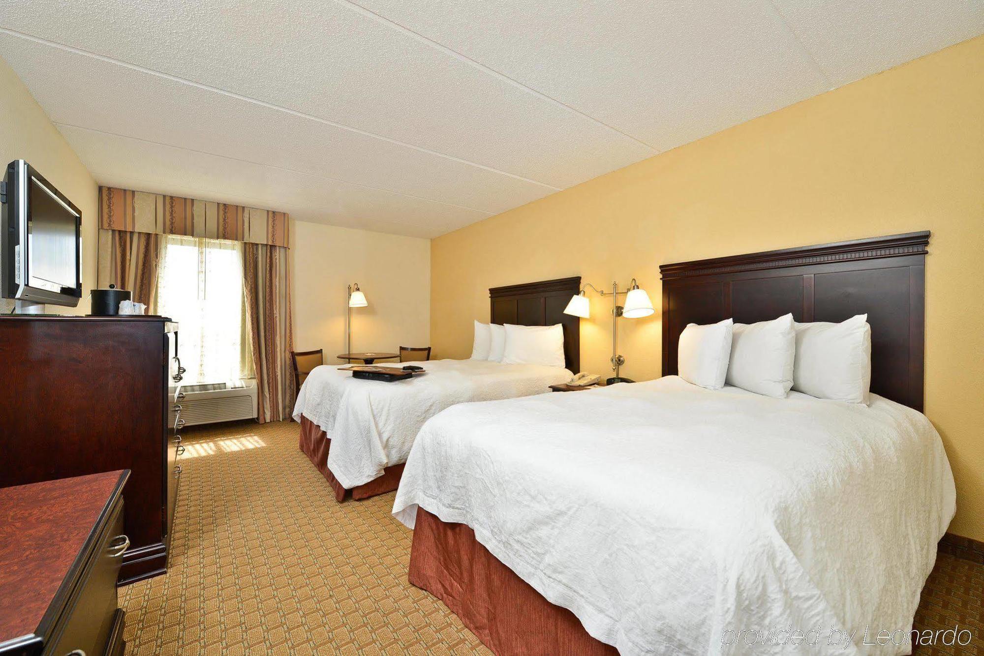 Hampton Inn - Greenville Exterior photo