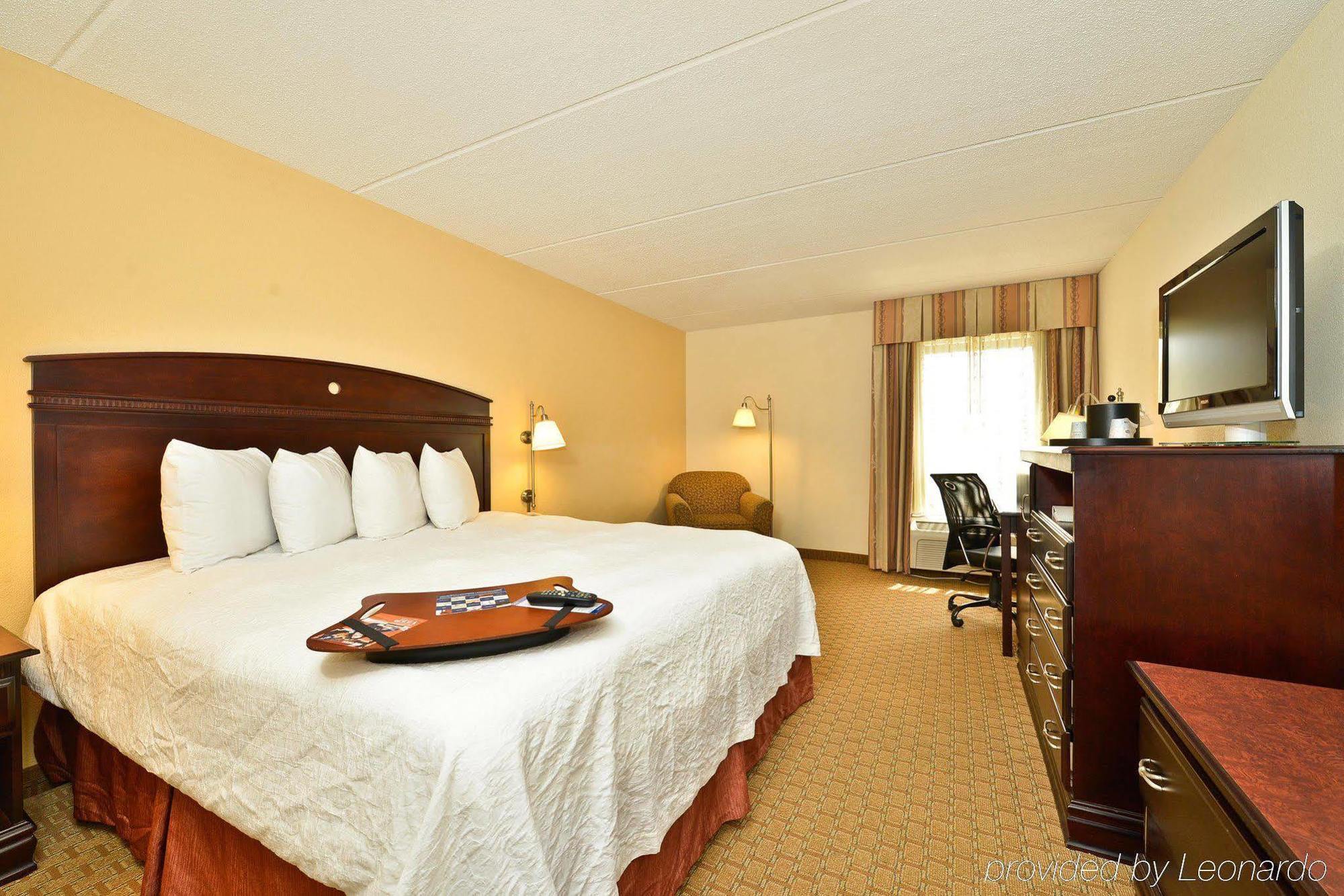 Hampton Inn - Greenville Exterior photo